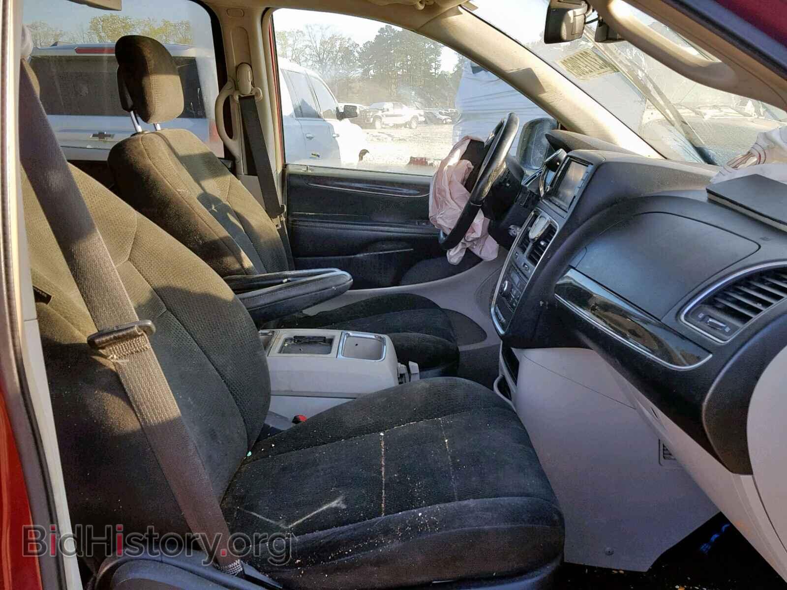2012 CHRYSLER TOWN & COU - VIN: 2C4RC1BG1CR116588 - Фото 5