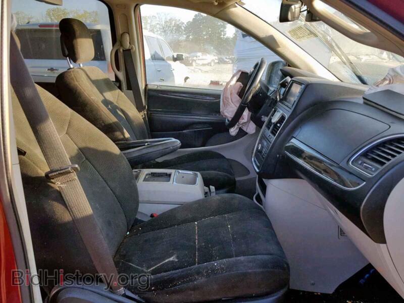 2012 Chrysler TOWN & COU (VIN 2C4RC1BG1CR116588) — фото 5 из 10