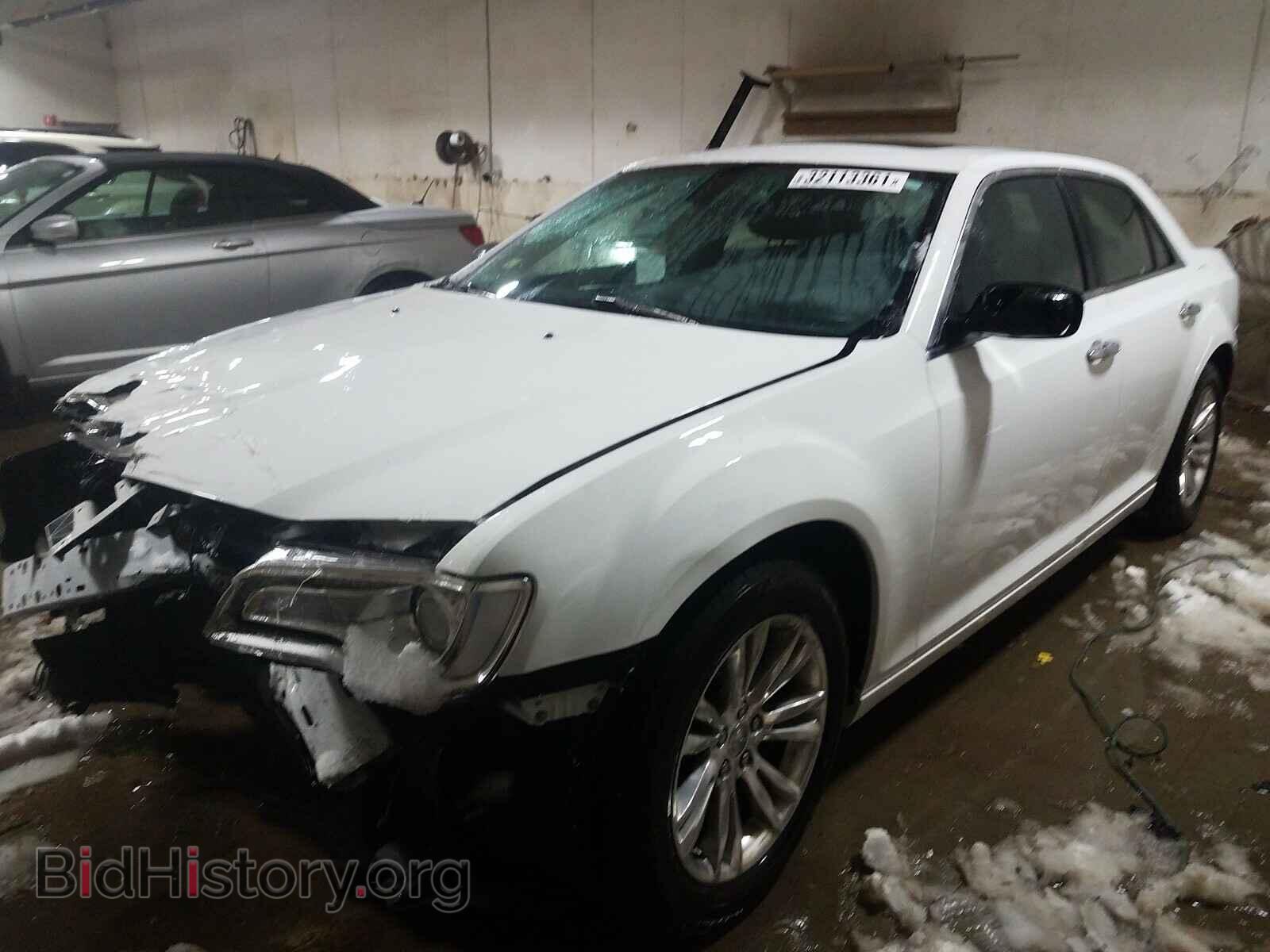 2016 CHRYSLER 300 - VIN: 2C3CCAEGXGH128286 - Фото 2