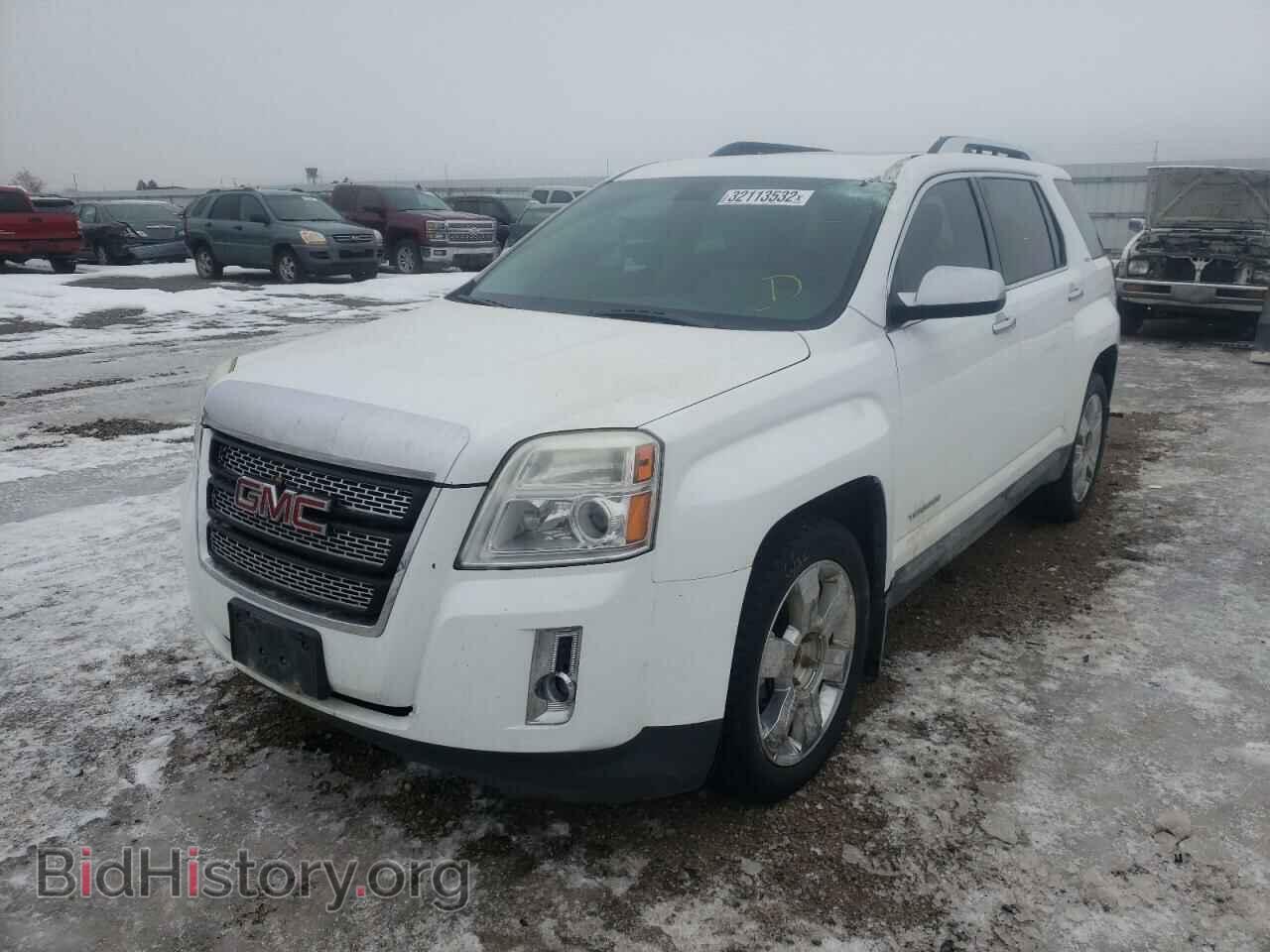 2011 GMC TERRAIN - VIN: 2CTFLXE50B6215603 - Фото 2