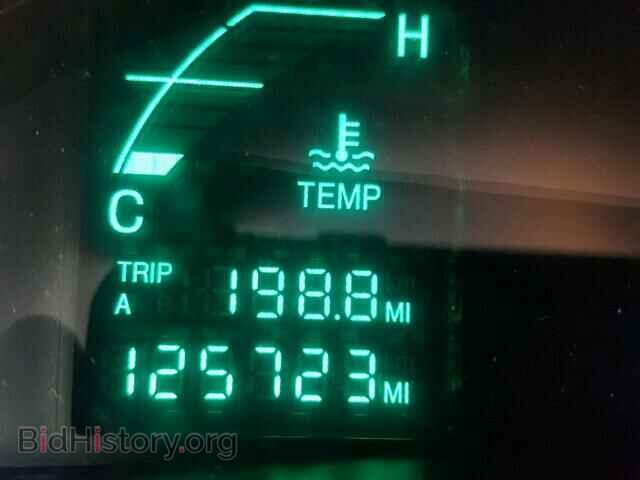 2005 CADILLAC DEVILLE - VIN: 1G6KD54Y45U259250 - Photo 8