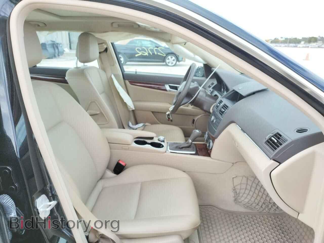2011 MERCEDES-BENZ C-CLASS - VIN: WDDGF5EB3BA457599 - Фото 5