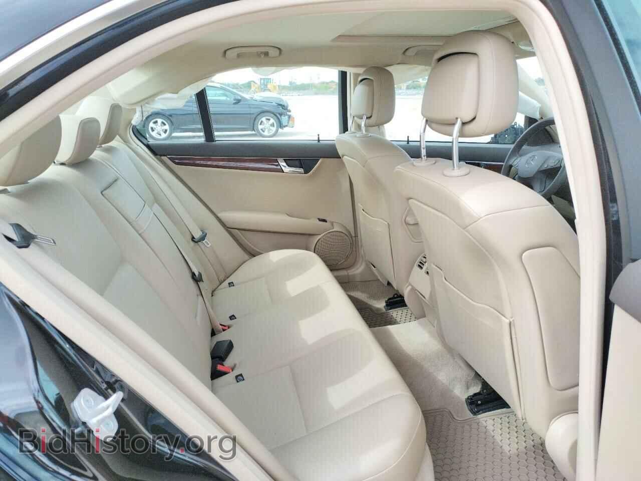 2011 MERCEDES-BENZ C-CLASS - VIN: WDDGF5EB3BA457599 - Фото 6