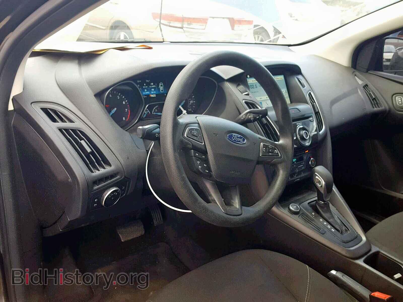 2017 FORD FOCUS - VIN: 1FADP3H23HL205574 - Photo 9