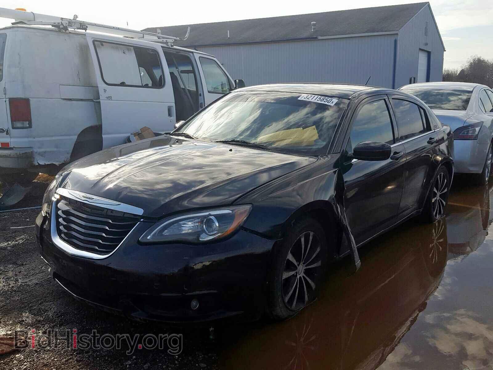 2012 CHRYSLER 200 - VIN: 1C3CCBBG5CN257807 - Фото 2