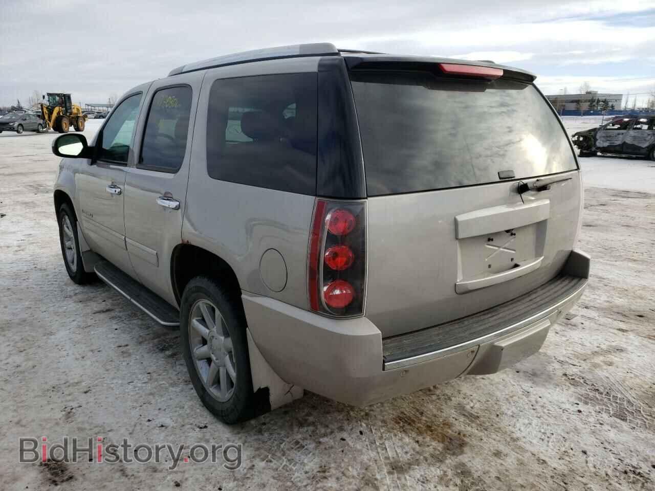 2009 GMC YUKON - VIN: 1GKFK13269J101661 - Фото 3