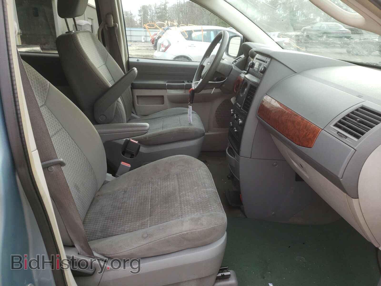 2008 CHRYSLER MINIVAN - VIN: 2A8HR44H38R656414 - Фото 5