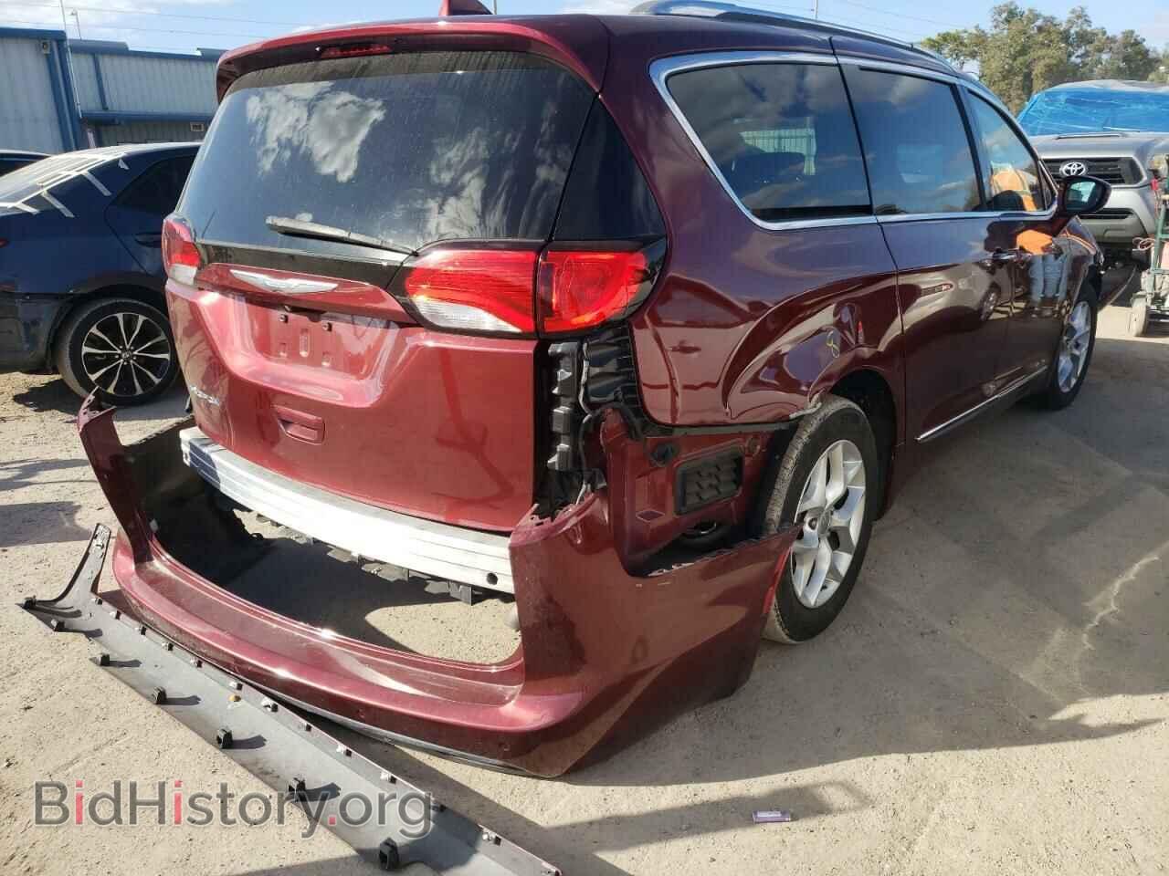 2017 CHRYSLER PACIFICA - VIN: 2C4RC1EG0HR665699 - Фото 4
