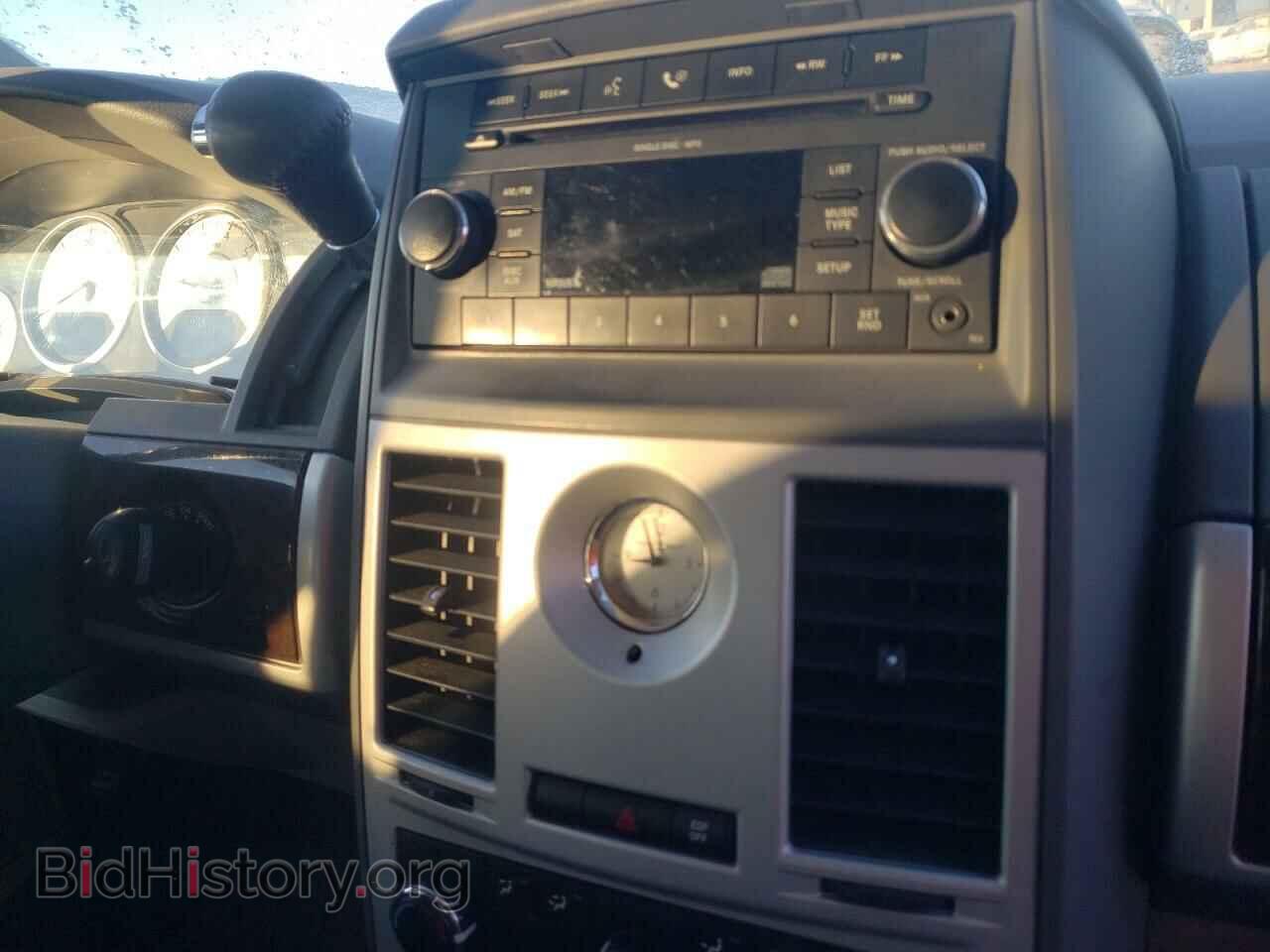 2009 CHRYSLER MINIVAN - VIN: 2A8HR54199R637828 - Фото 9