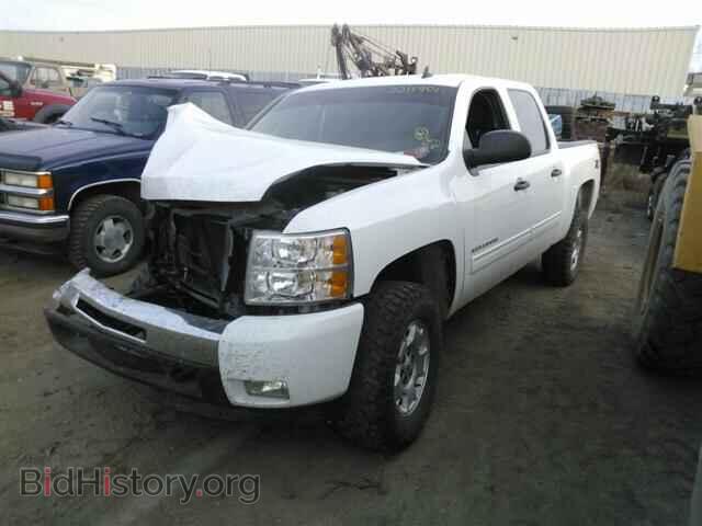 2011 CHEVROLET SILVERADO - VIN: 3GCPKSE30BG319601 - Фото 2