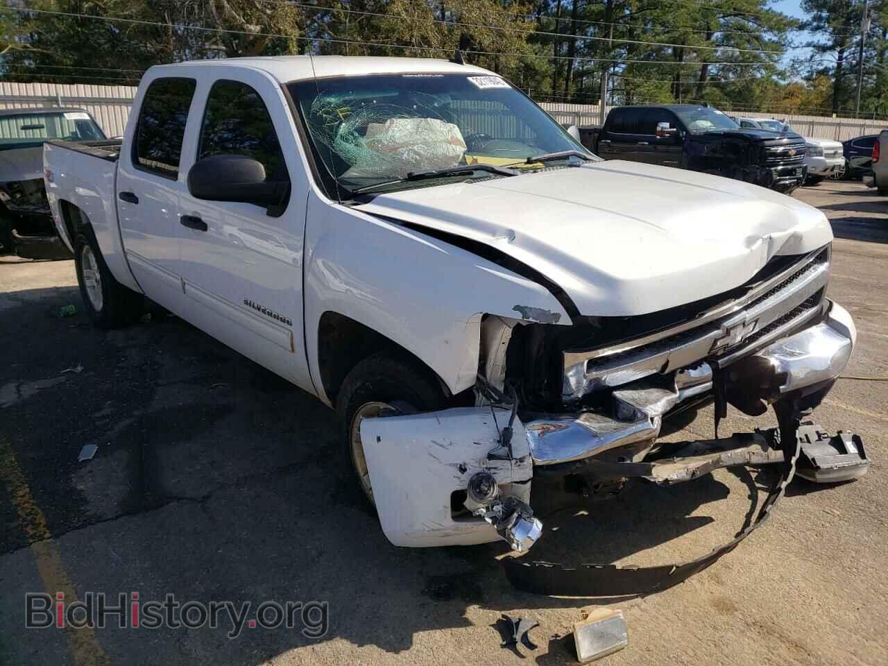 Photo 3GCPKSE31BG306243 - CHEVROLET SILVERADO 2011