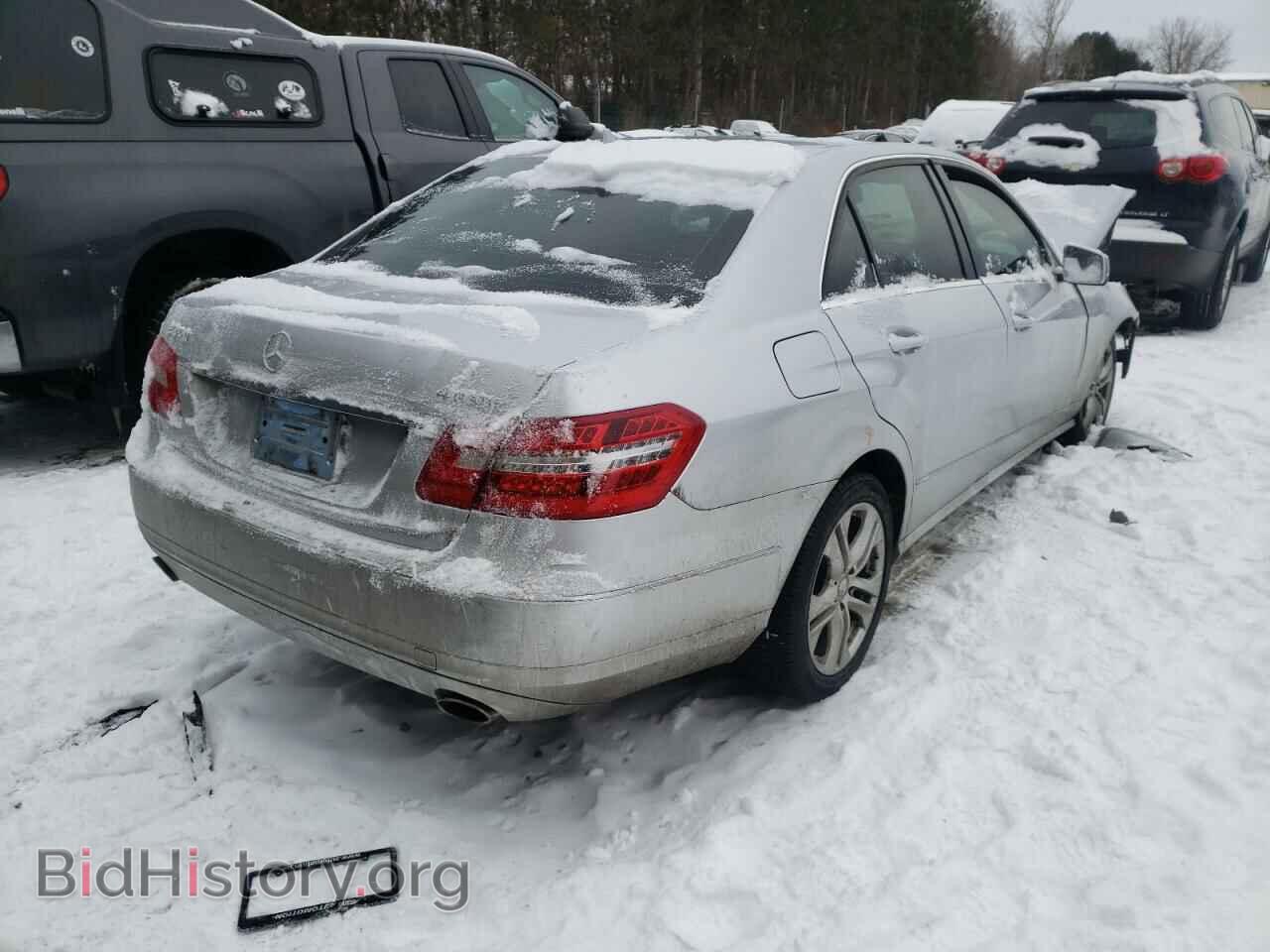 2011 MERCEDES-BENZ E-CLASS - VIN: WDDHF8HB0BA315910 - Фото 4