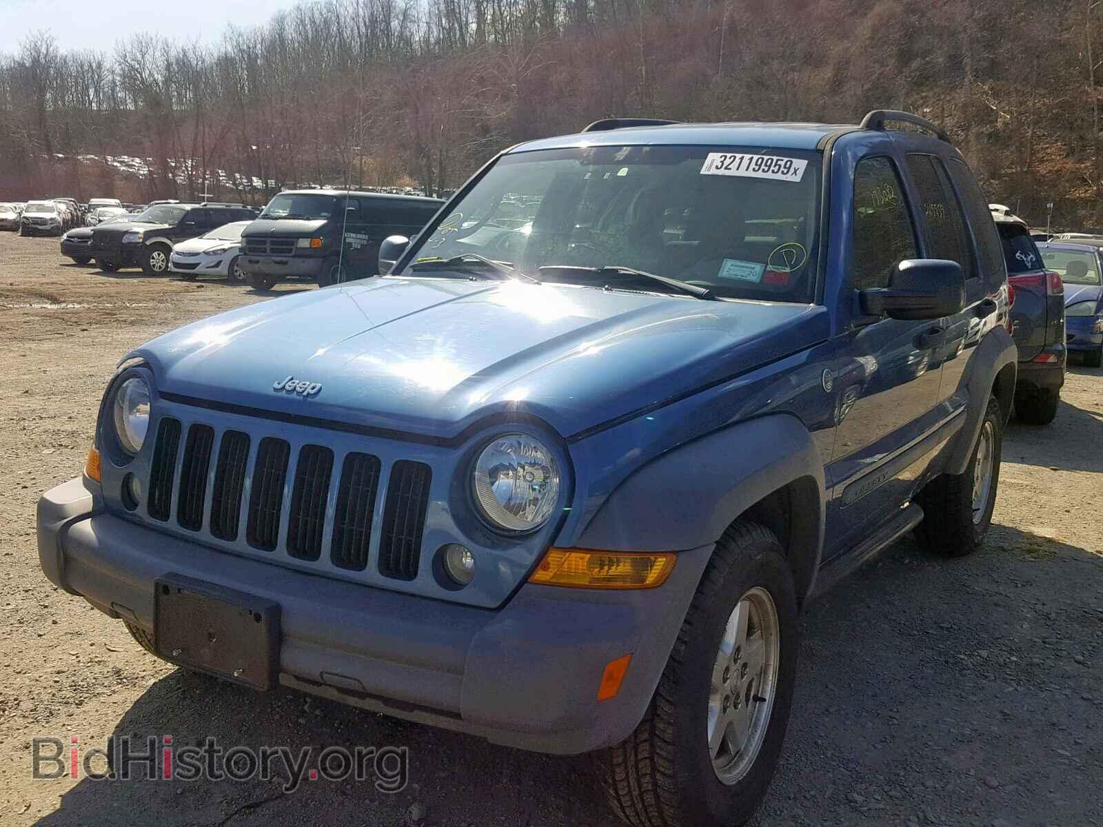 2005 JEEP LIBERTY SP - VIN: 1J4GL48K55W641663 - Фото 2