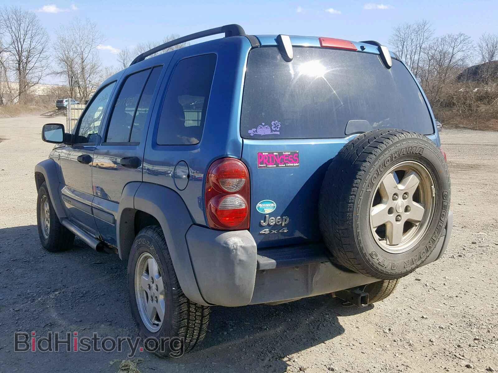 2005 JEEP LIBERTY SP - VIN: 1J4GL48K55W641663 - Фото 3
