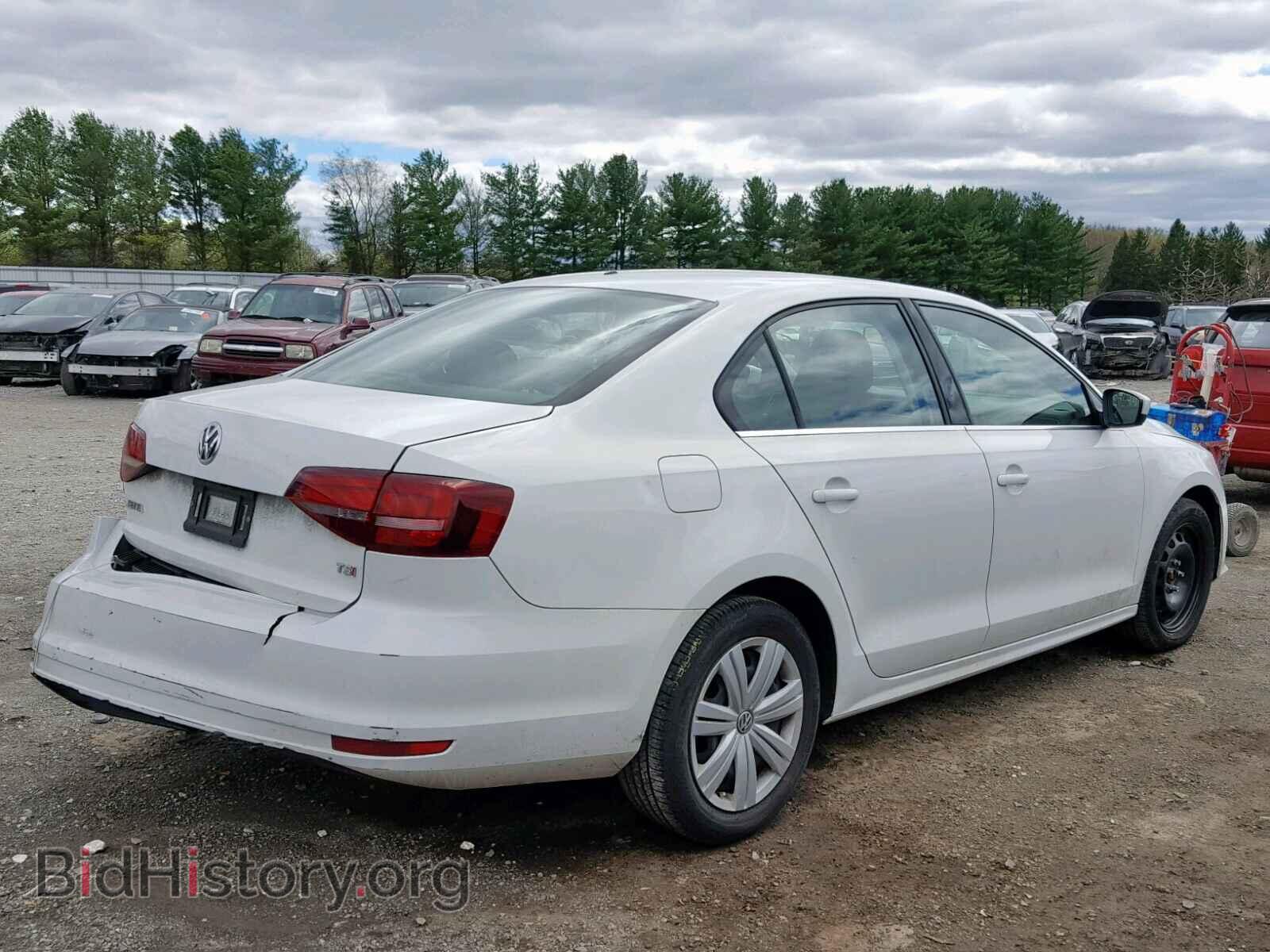 2017 VOLKSWAGEN JETTA - VIN: 3VW2B7AJXHM337087 - Фото 4