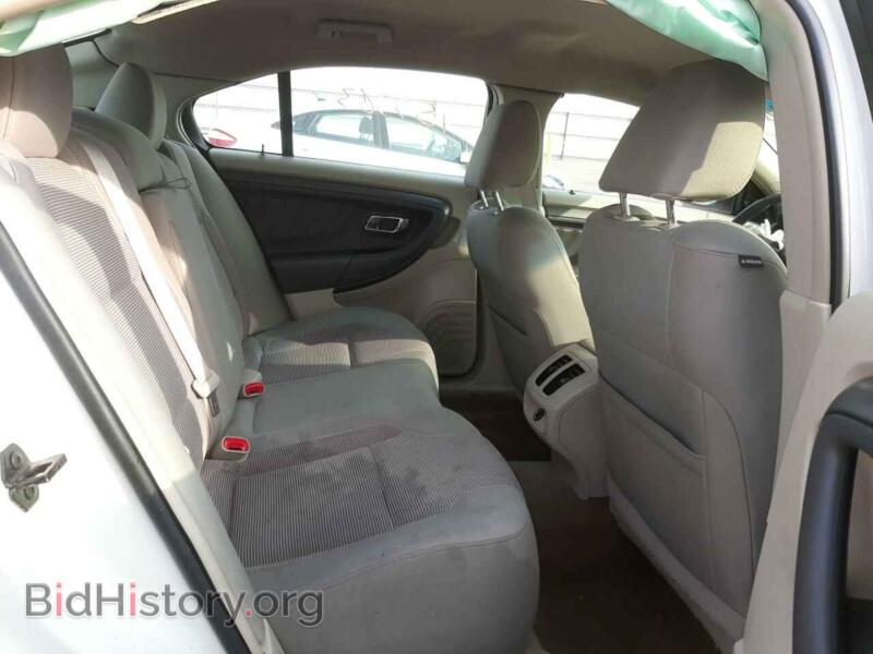 2011 Ford TAURUS (VIN 1FAHP2EW1BG168043) — photo 6 of 10