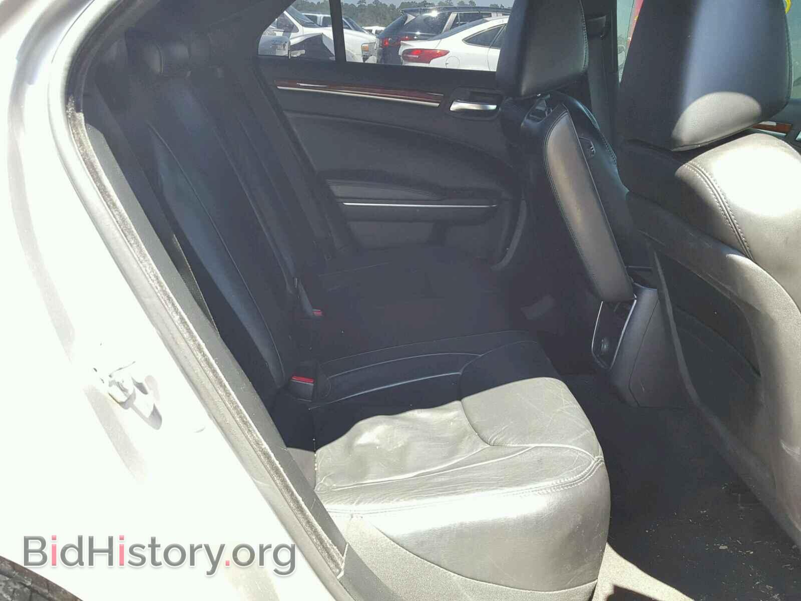 2014 CHRYSLER 300 - VIN: 2C3CCAAG5EH373936 - Фото 6