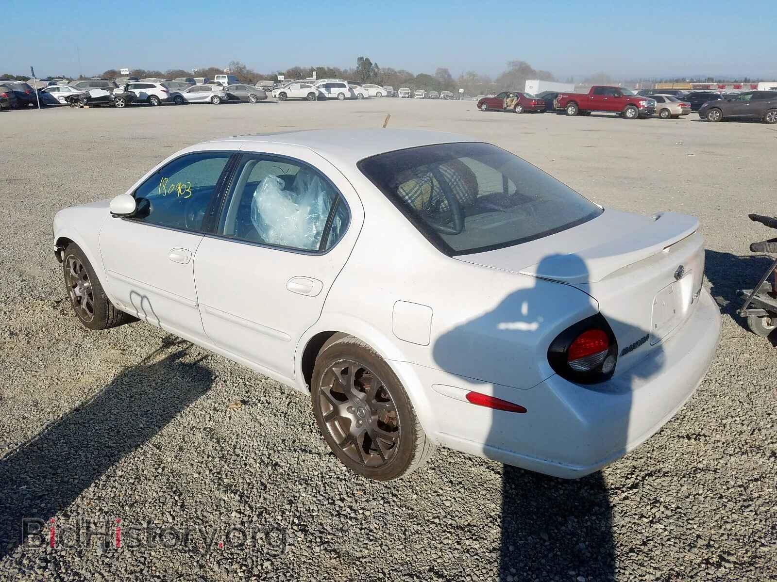 2000 NISSAN MAXIMA - VIN: JN1CA31D7YT520934 - Фото 3