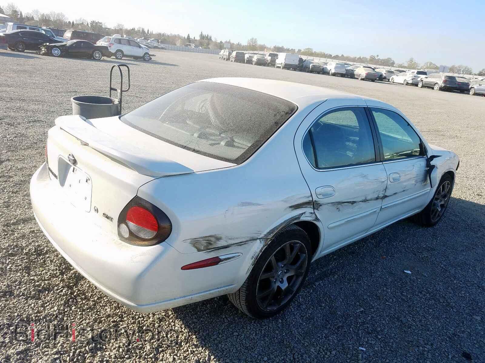 2000 NISSAN MAXIMA - VIN: JN1CA31D7YT520934 - Фото 4