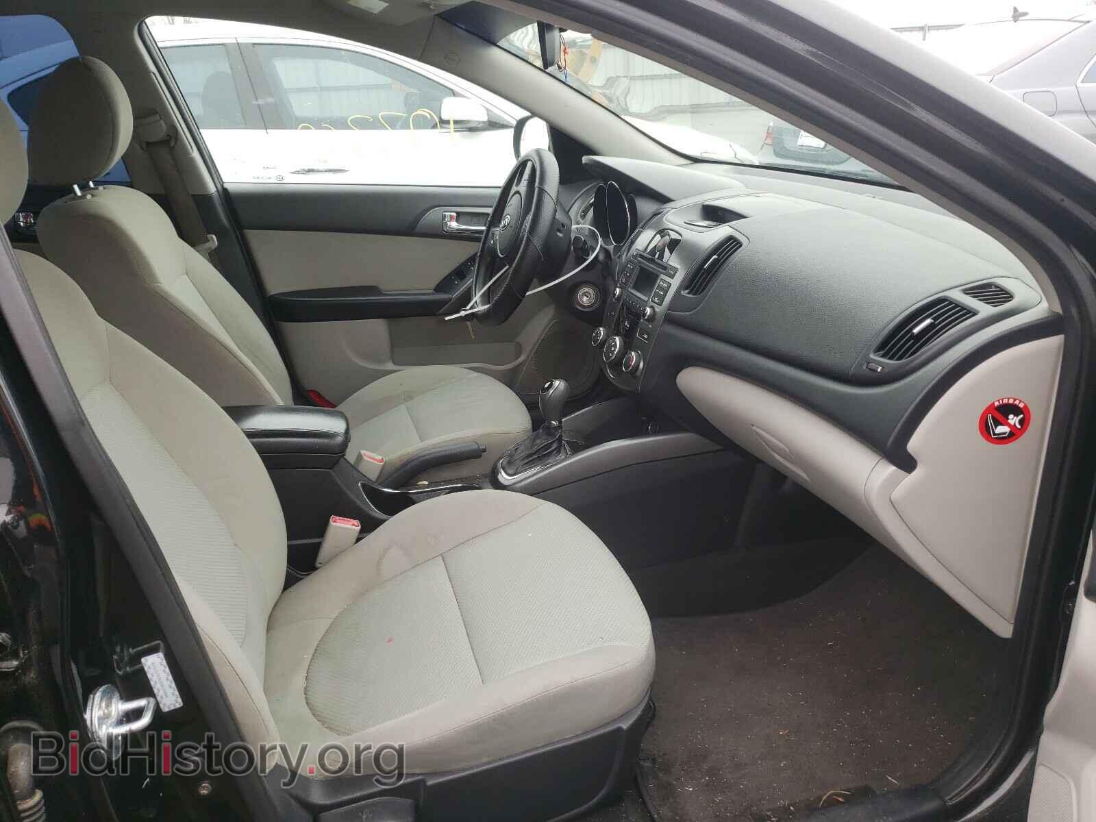 2013 KIA FORTE - VIN: KNAFU4A24D5737519 - Фото 5