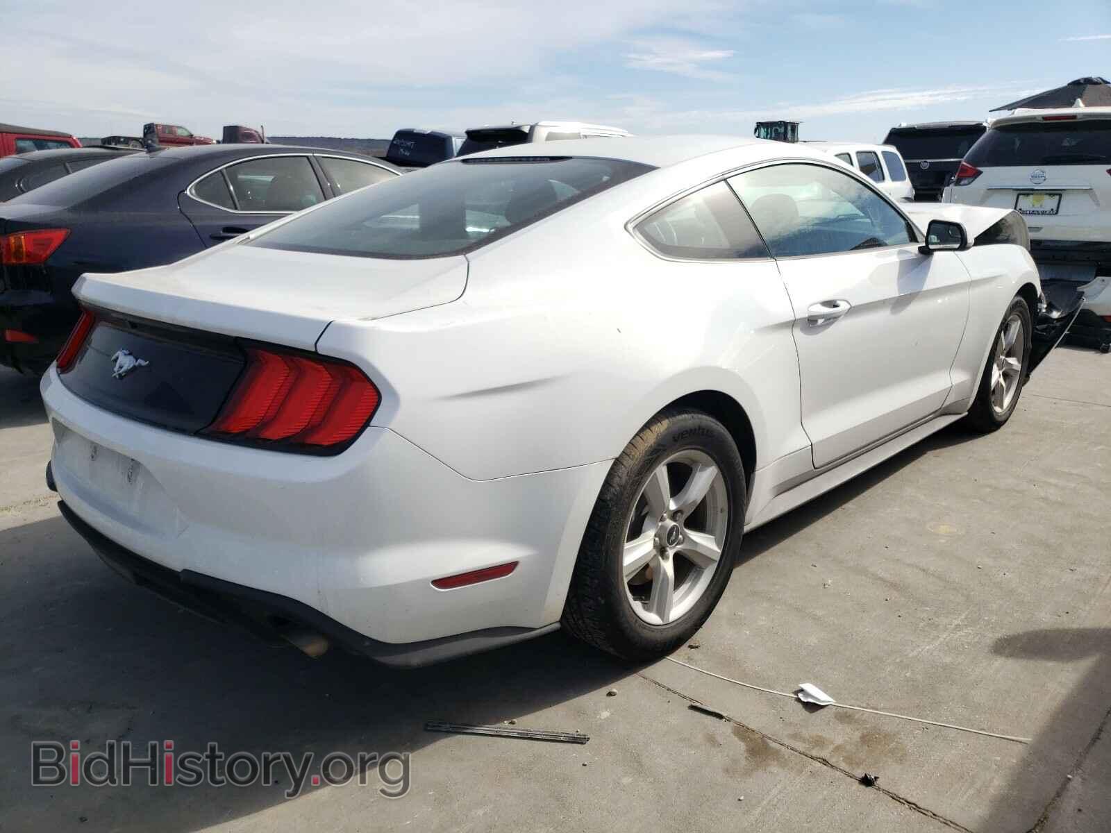 2018 FORD MUSTANG - VIN: 1FA6P8TH2J5180033 - Фото 4