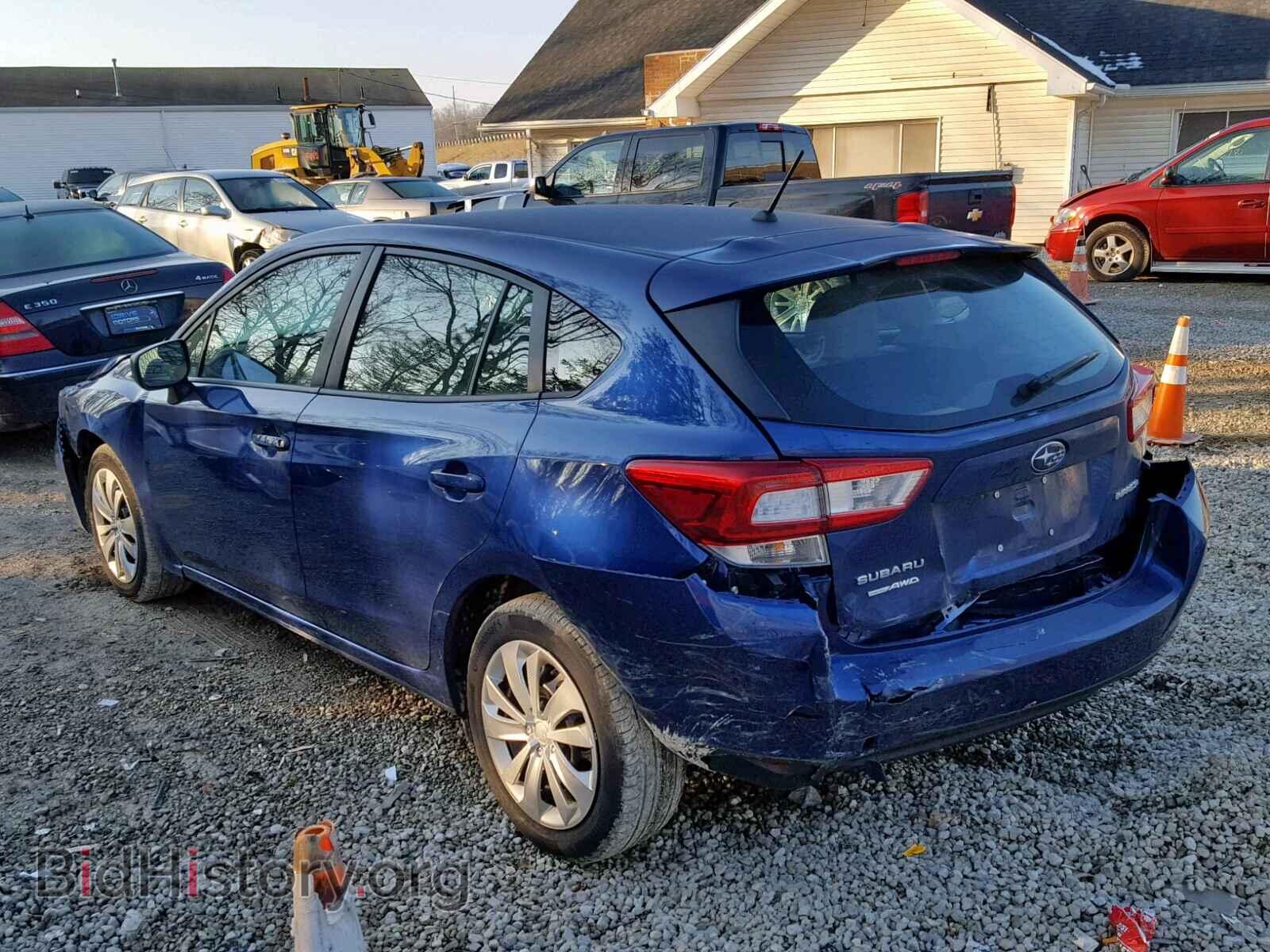 2018 SUBARU IMPREZA - VIN: 4S3GTAA67J3717400 - Фото 3