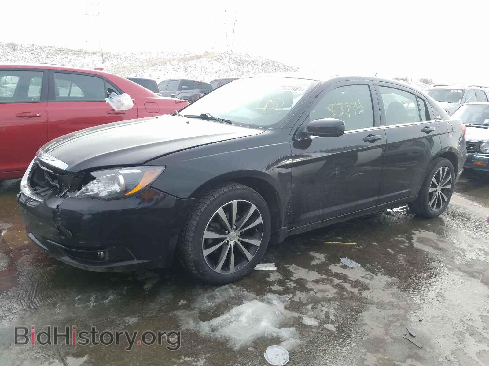 2013 CHRYSLER 200 - VIN: 1C3CCBBB7DN600168 - Фото 2