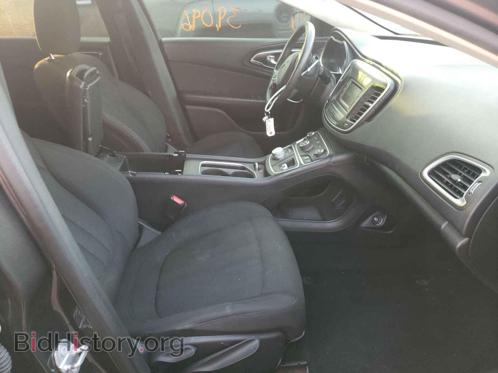 2016 CHRYSLER 200 - VIN: 1C3CCCAB4GN173589 - Фото 5