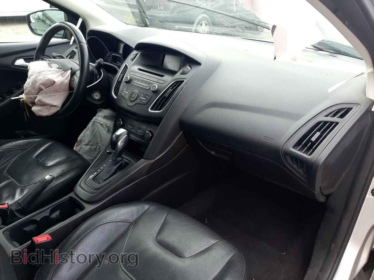 2016 FORD FOCUS - VIN: 1FADP3F21GL394663 - Фото 9