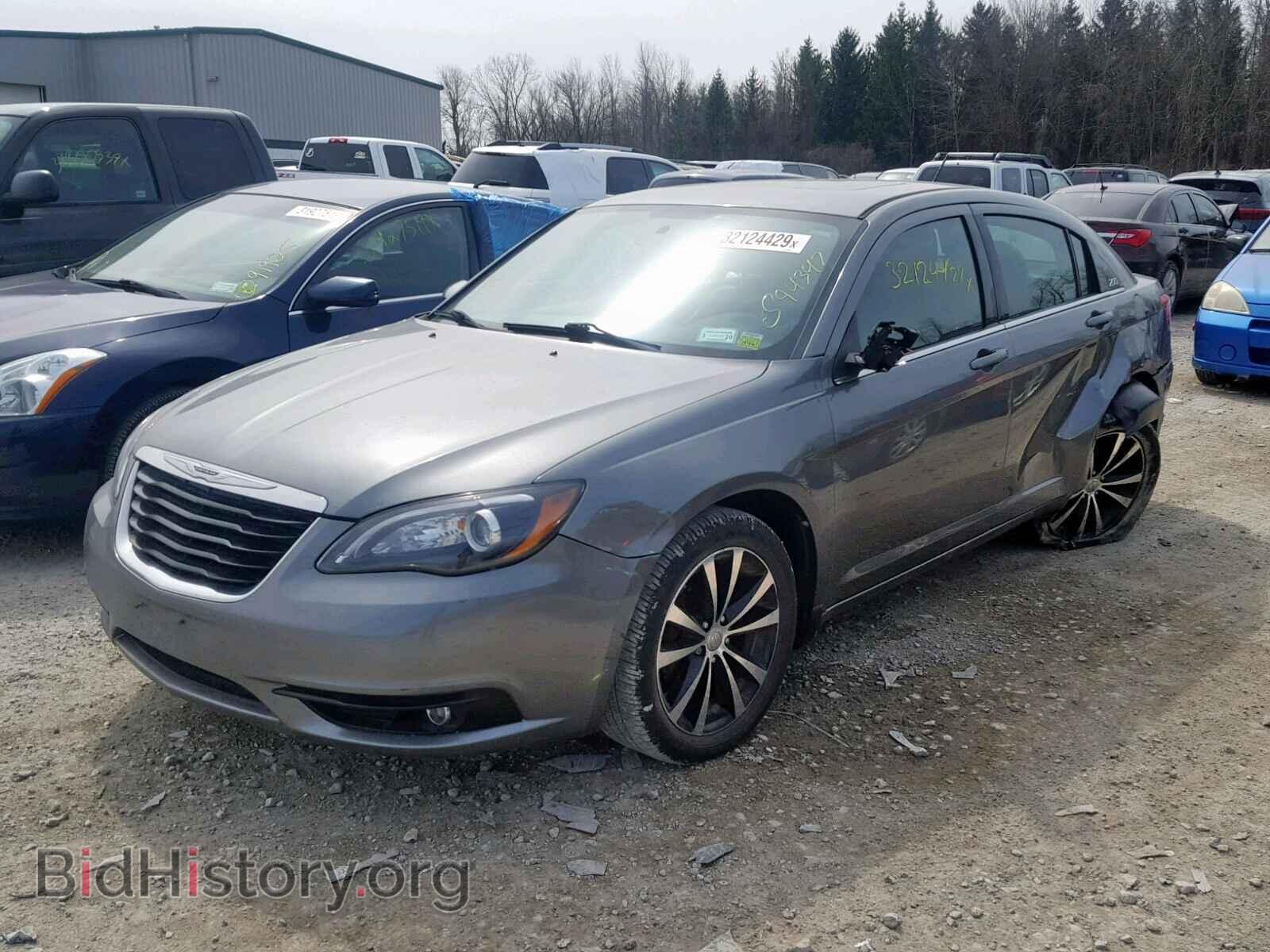 2013 CHRYSLER 200 - VIN: 1C3CCBCG1DN524182 - Photo 2