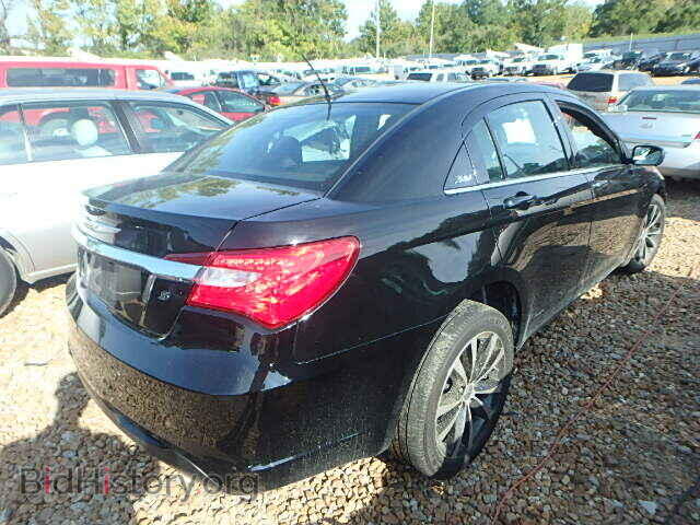 2013 CHRYSLER 200 - VIN: 1C3CCBBB0DN521800 - Фото 4