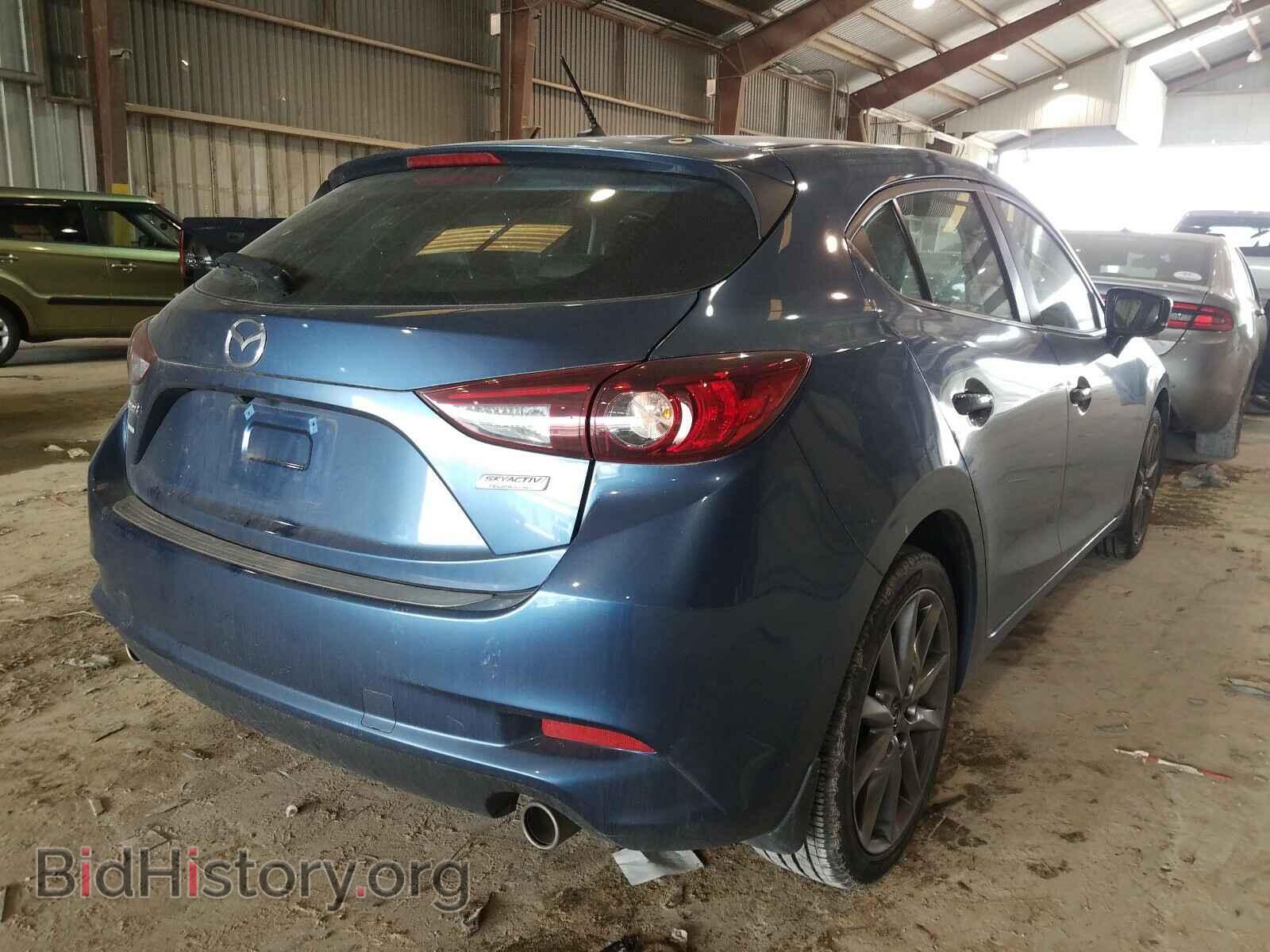 2018 MAZDA 3 - VIN: 3MZBN1L38JM226210 - Фото 4