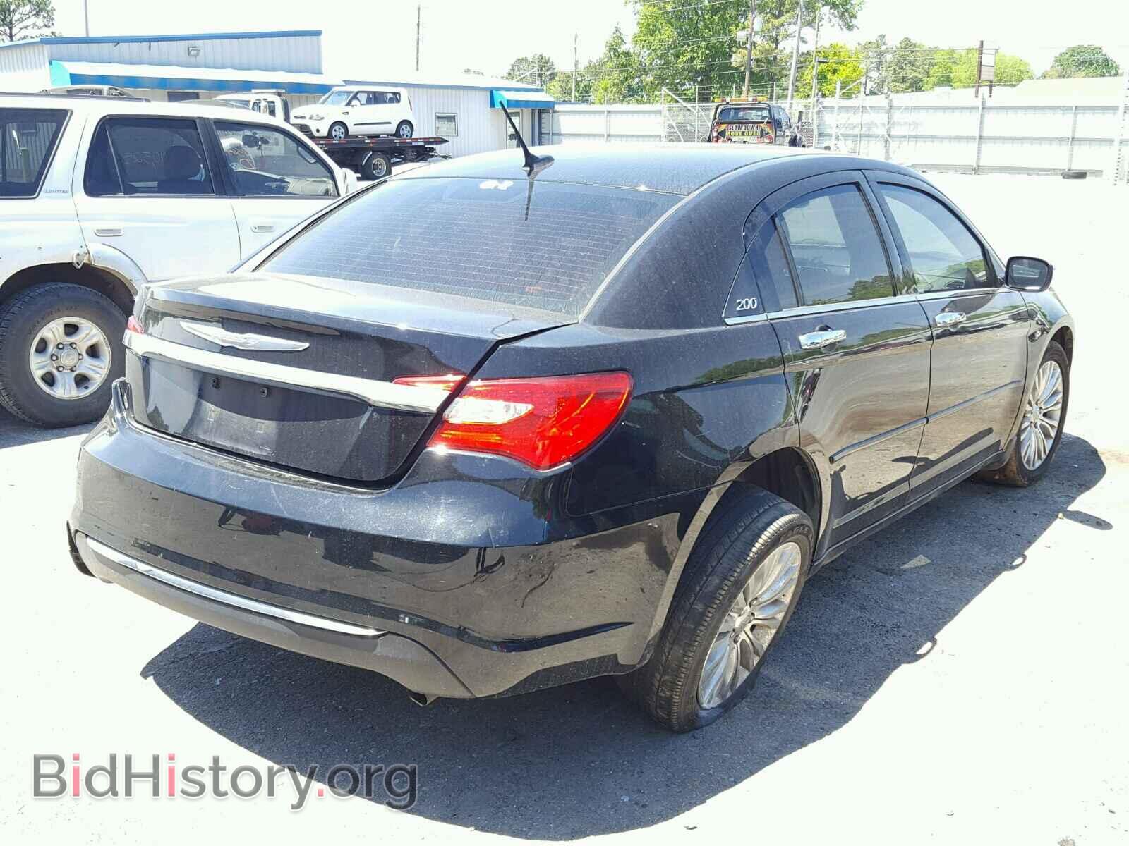2011 CHRYSLER 200 - VIN: 1C3BC2FB1BN613405 - Фото 4