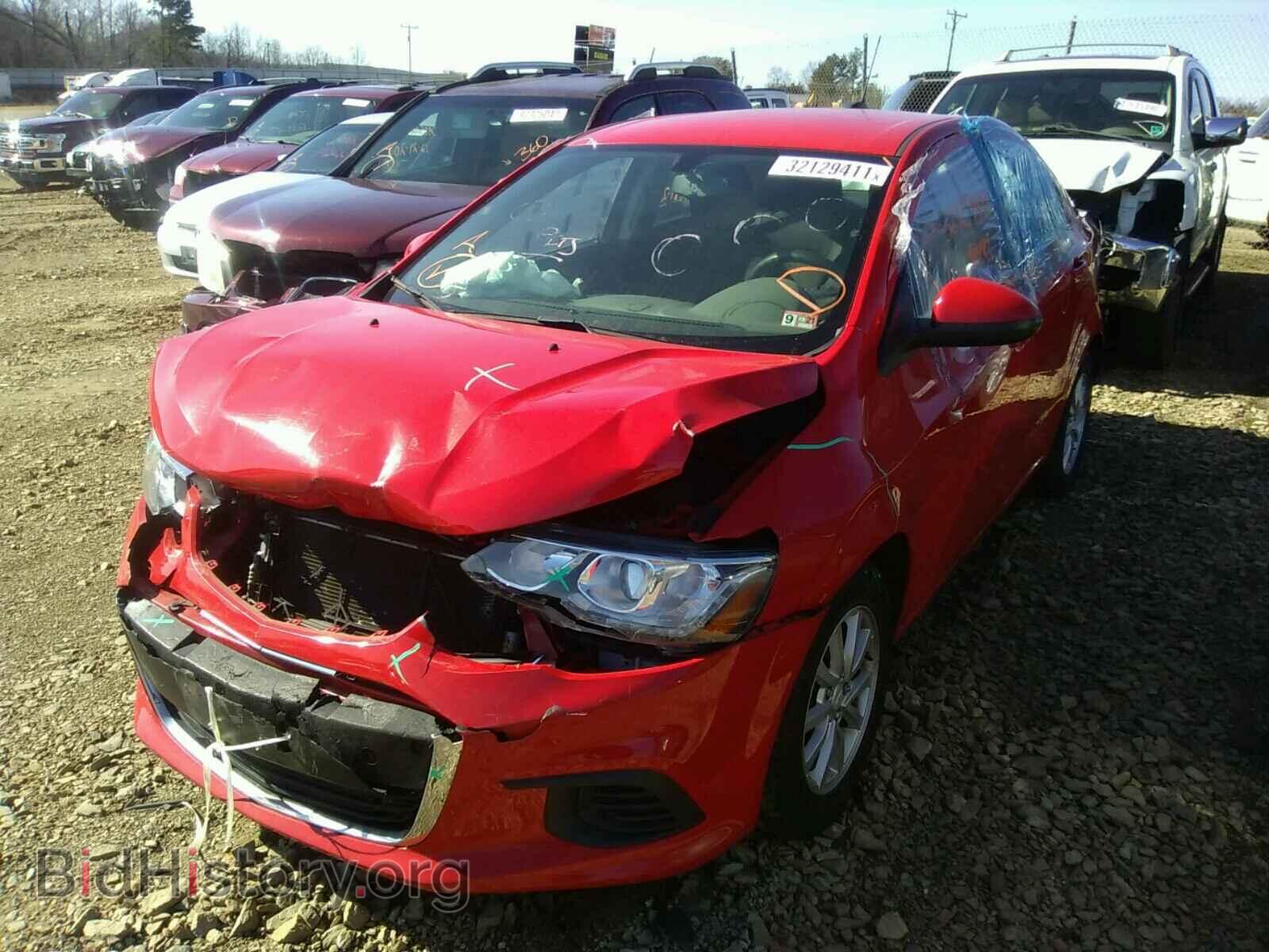 2017 CHEVROLET SONIC - VIN: 1G1JD5SH5H4133262 - Фото 2