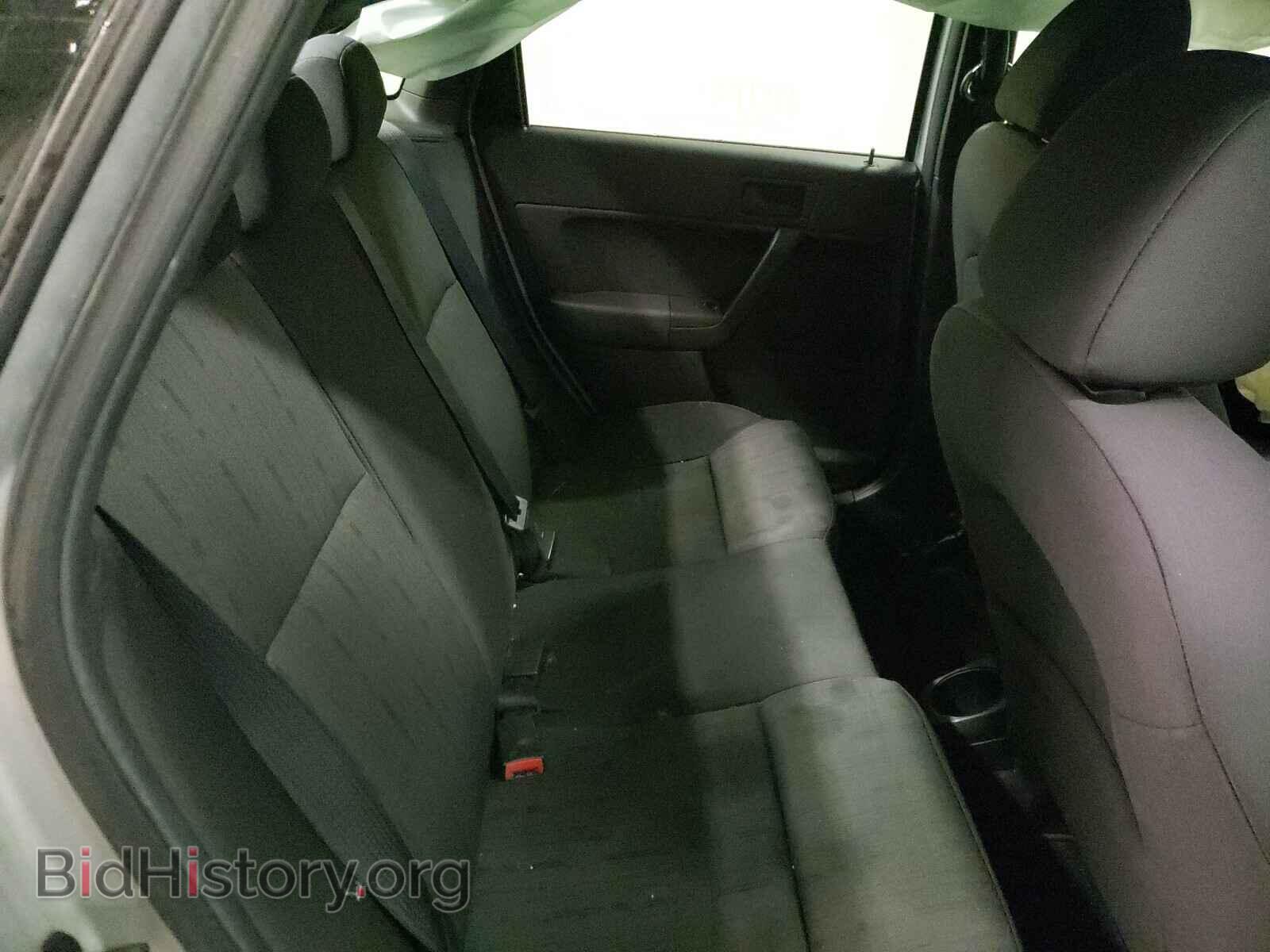 2011 FORD FOCUS - VIN: 1FAHP3FN0BW202829 - Photo 6