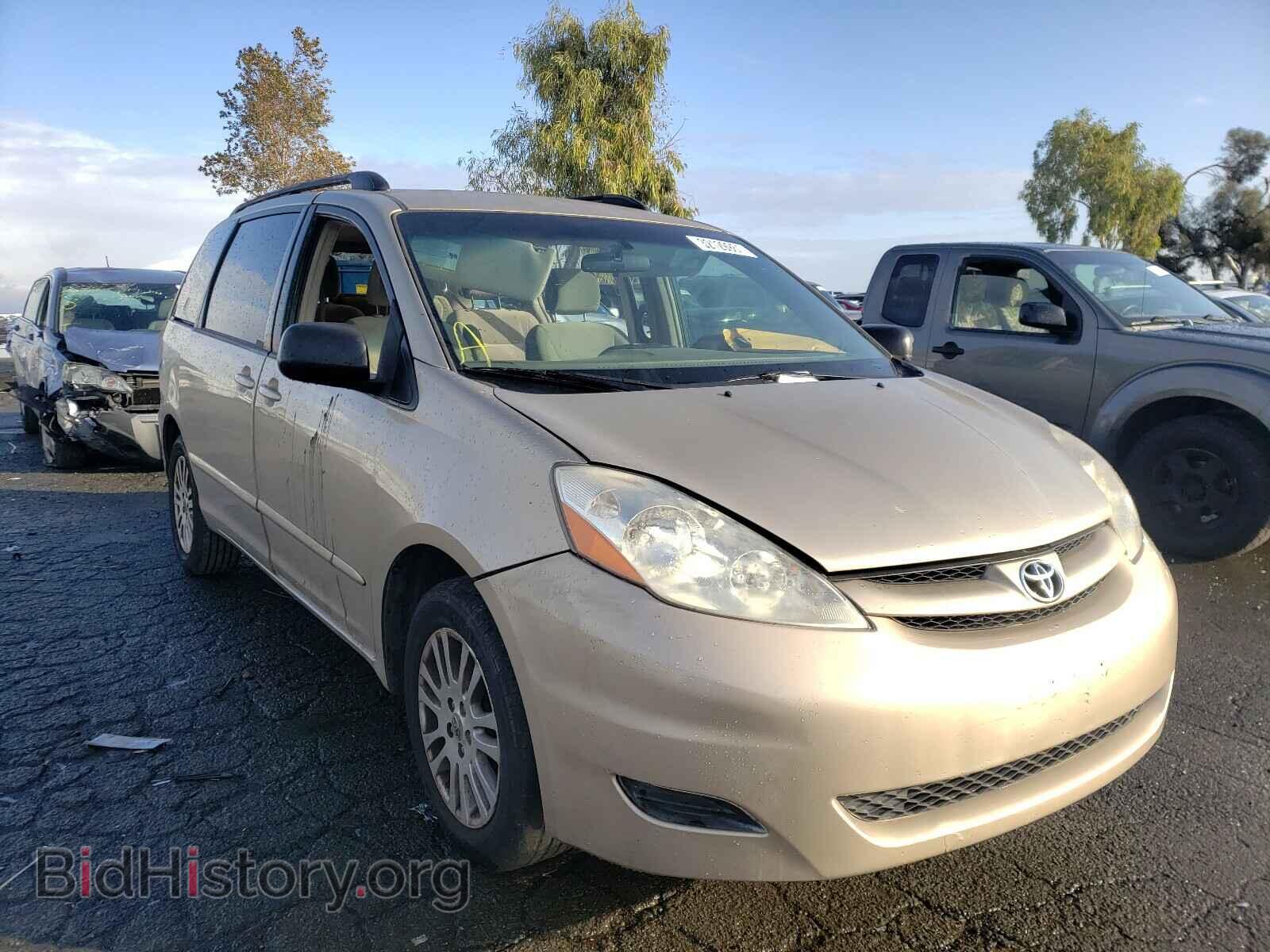 Фотография 5TDZK23C08S194136 - TOYOTA SIENNA 2008