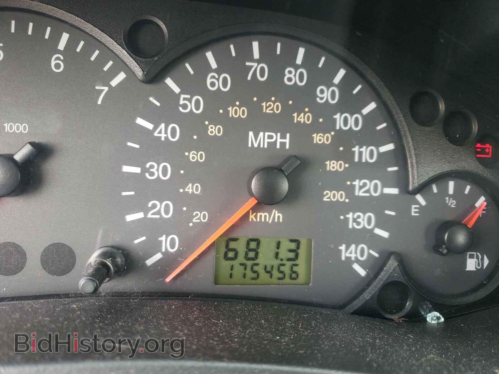 2006 FORD FOCUS - VIN: 1FAFP37N16W145570 - Фото 8