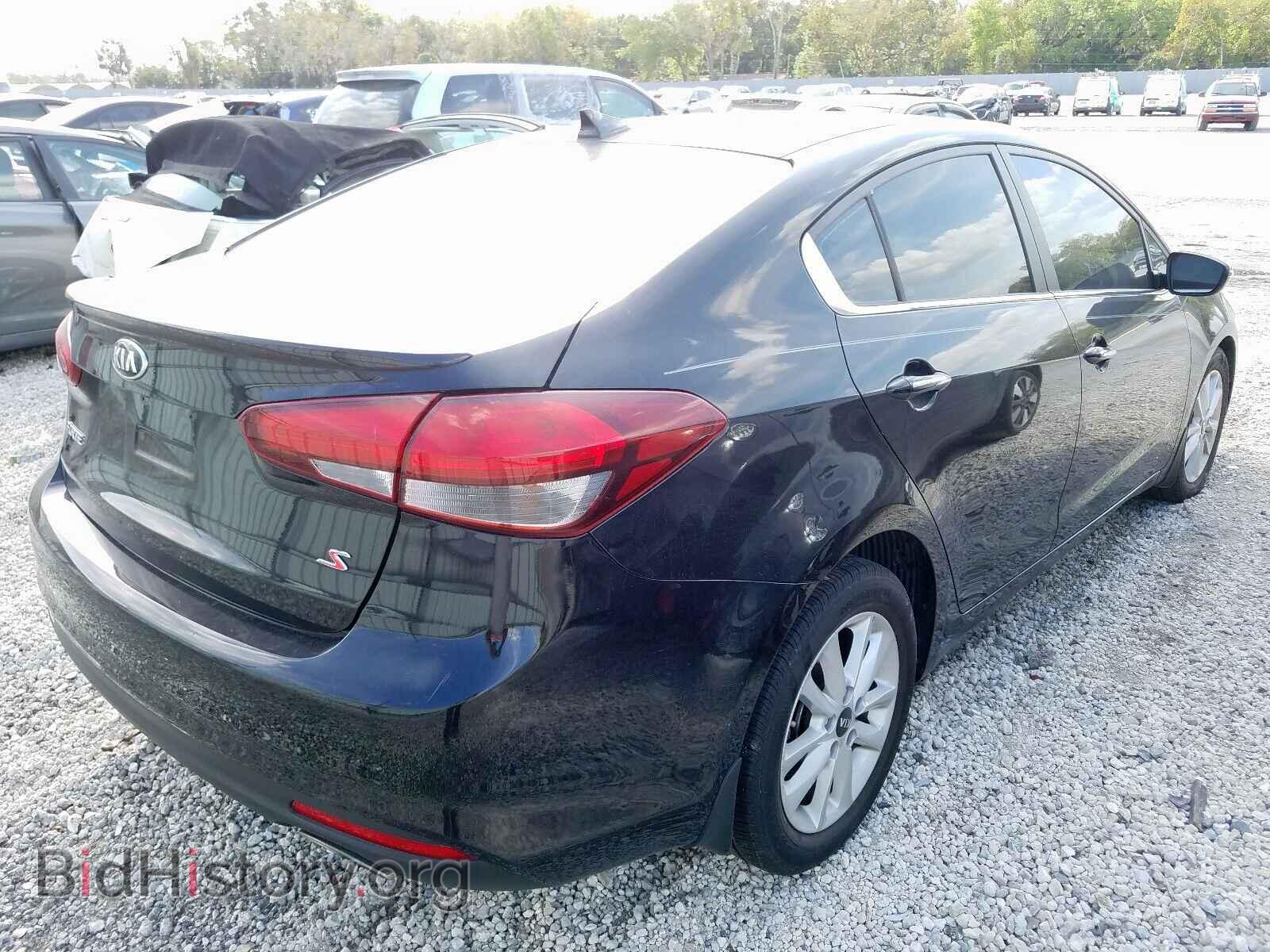 2017 KIA FORTE - VIN: 3KPFL4A77HE140246 - Photo 4