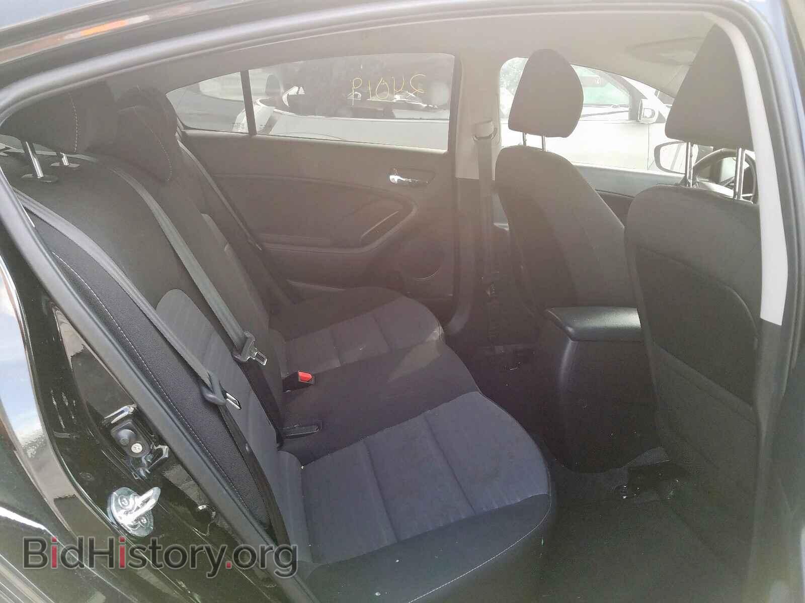 2017 KIA FORTE - VIN: 3KPFL4A77HE140246 - Photo 6