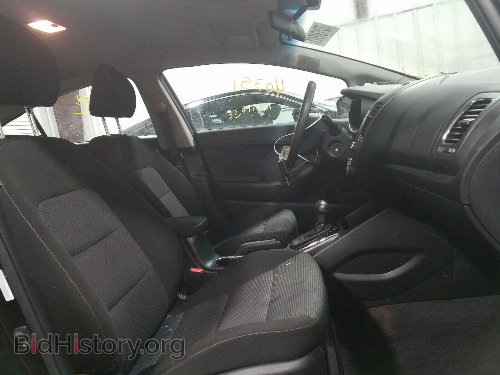2017 KIA FORTE - VIN: 3KPFK4A70HE140236 - Photo 5