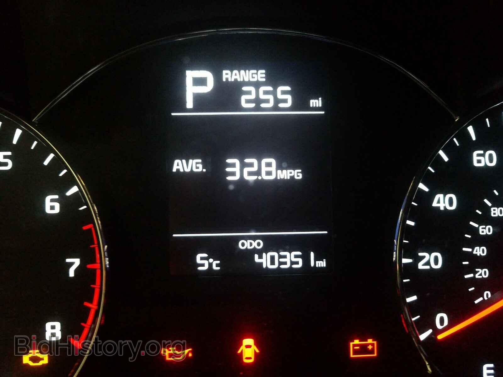 2017 KIA FORTE - VIN: 3KPFK4A70HE140236 - Photo 8