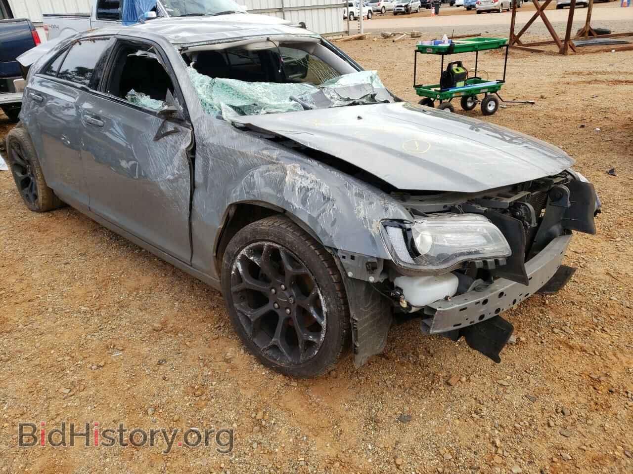 2019 CHRYSLER 300 - VIN: 2C3CCAAGXKH636871 - Фото 9