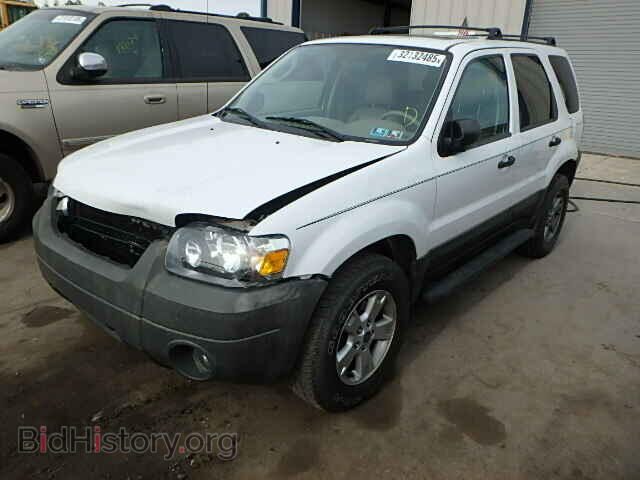 2005 FORD ESCAPE - VIN: 1FMYU93115DA14422 - Фото 2