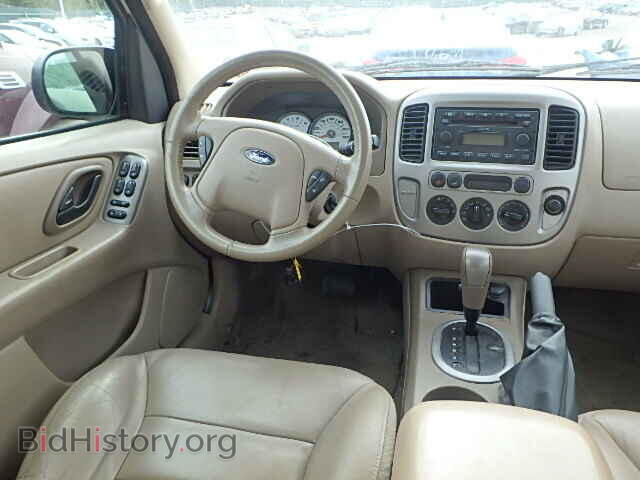 2005 FORD ESCAPE - VIN: 1FMYU93115DA14422 - Фото 9