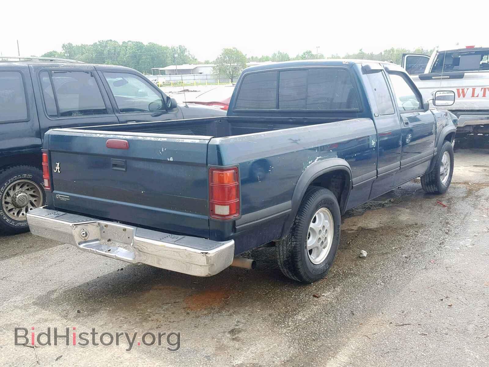 1995 DODGE DAKOTA - VIN: 1B7GL23X2SS305758 - Фото 4