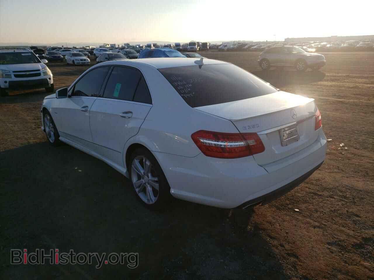 2012 MERCEDES-BENZ E-CLASS - VIN: WDDHF5KB9CA573755 - Фото 3