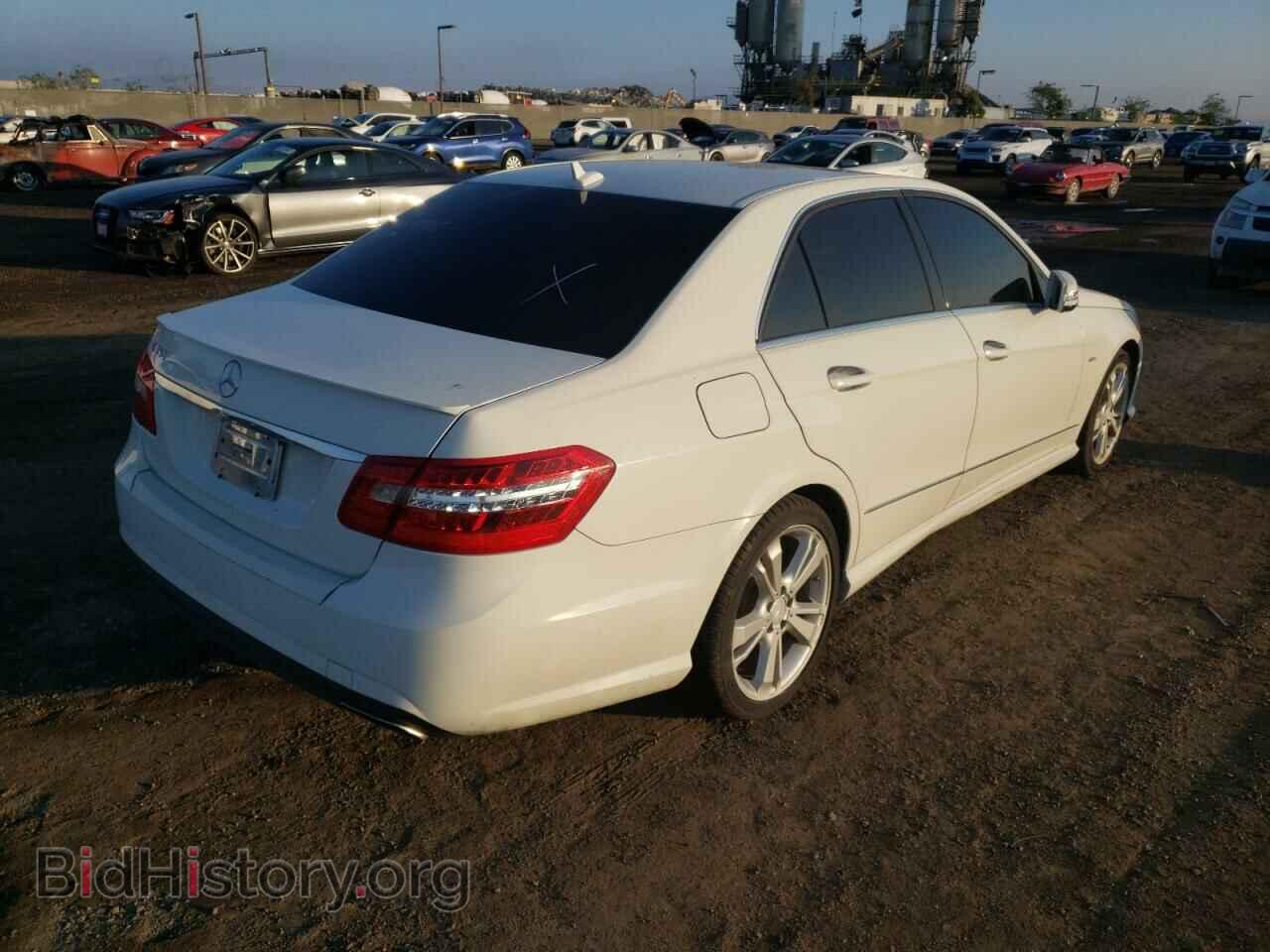 2012 MERCEDES-BENZ E-CLASS - VIN: WDDHF5KB9CA573755 - Фото 4
