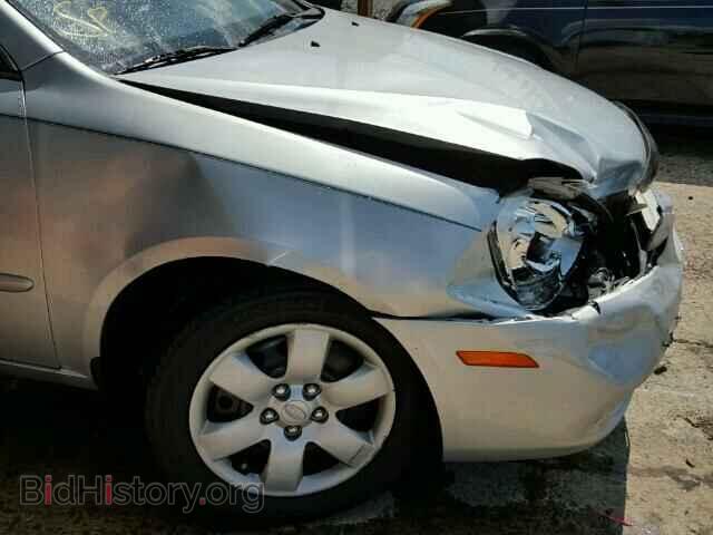 2006 KIA OPTIMA - VIN: KNAGE123565061107 - Фото 9