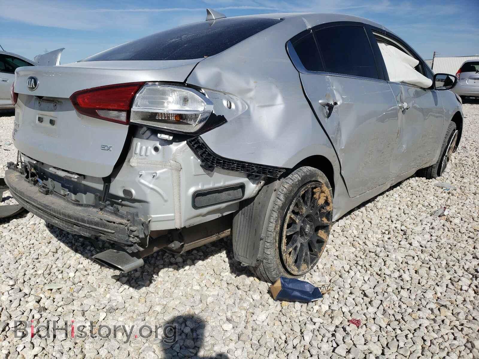 2017 KIA FORTE - VIN: 3KPFL4A82HE005409 - Фото 9