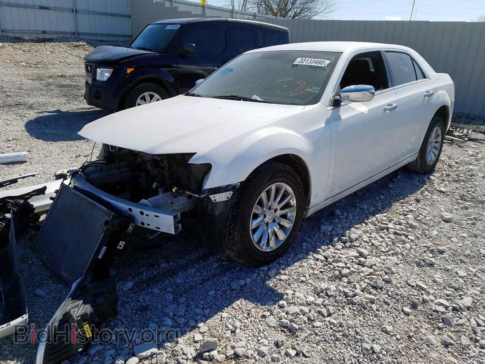 2012 CHRYSLER 300 - VIN: 2C3CCAAG1CH104653 - Фото 2